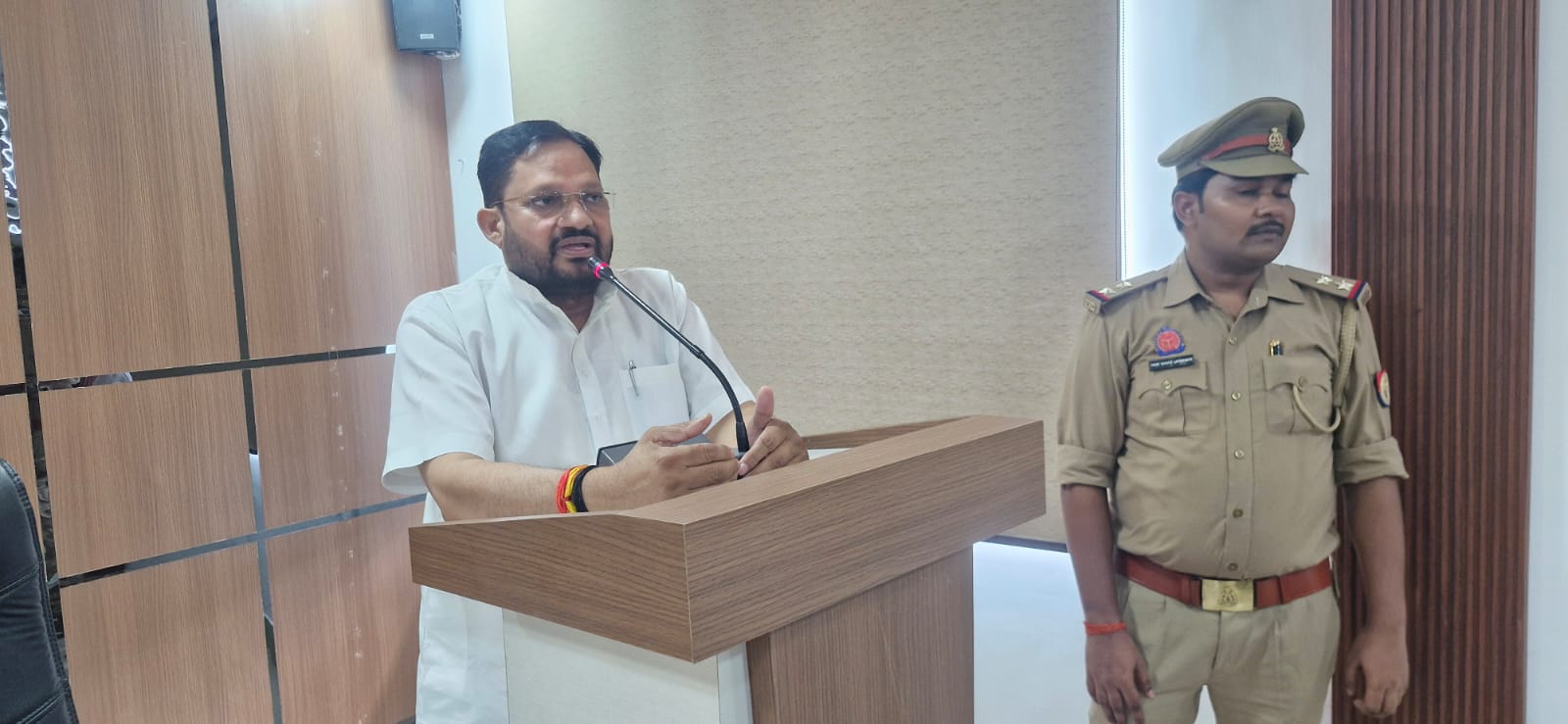 पीआरडी जवानों को सीएम योगी की 3 बड़ी सौगातें